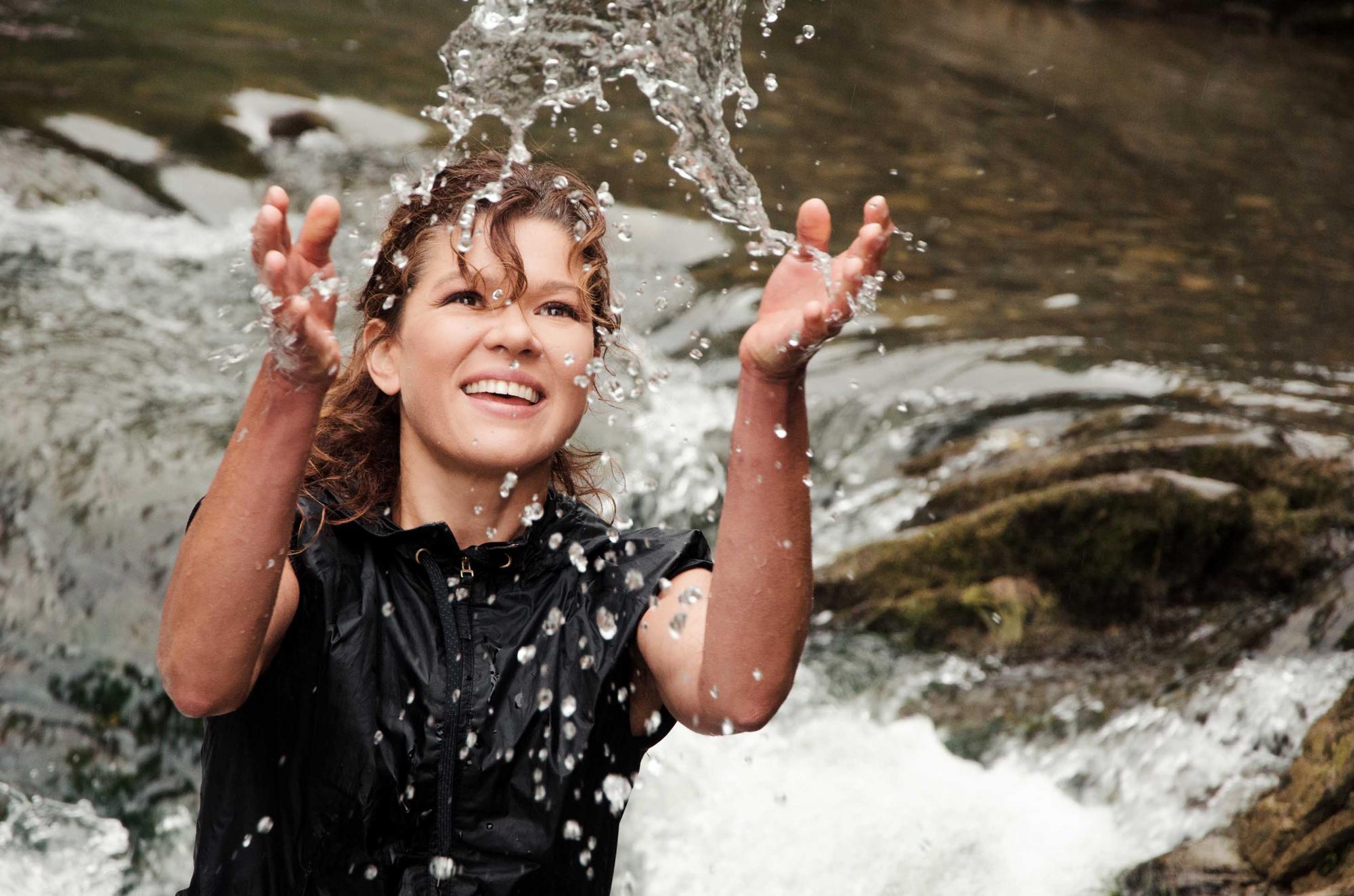 Любов до природи і себе: співачка Руслана назвала топ-6 правил вічної краси і здоров'я