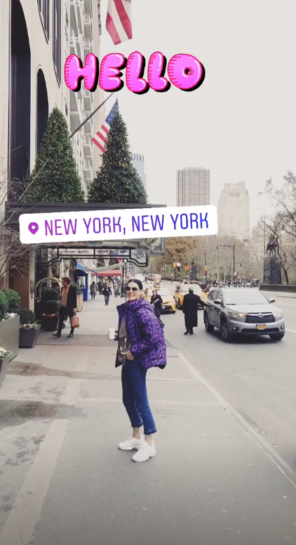 Маша Ефросинина покорила стильным нарядом на прогулке в Нью-Йорке