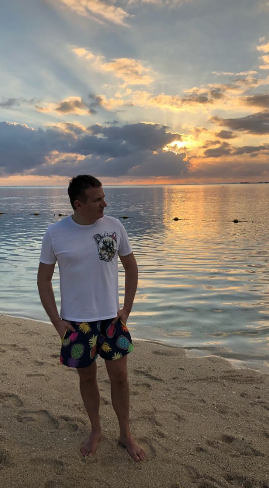 "Выглядит беременной": Осадчая взбудоражила сеть фото с отдыха