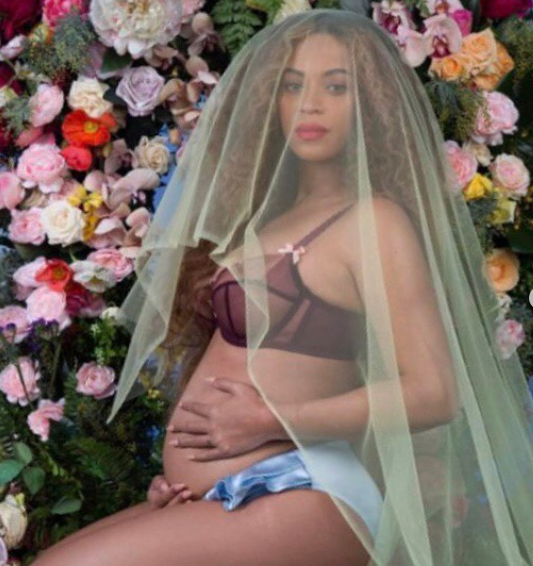 &quot;Вагітний&quot; Педан підірвав мережу пародією на Бейонсе і Роналду