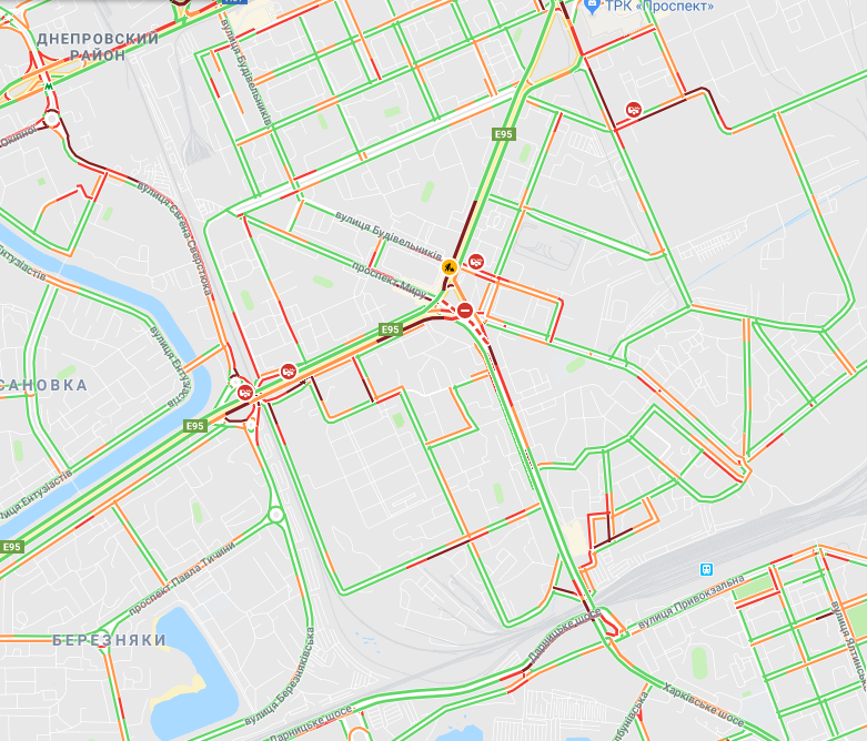 Фото: скриншот пробок на левом берегу