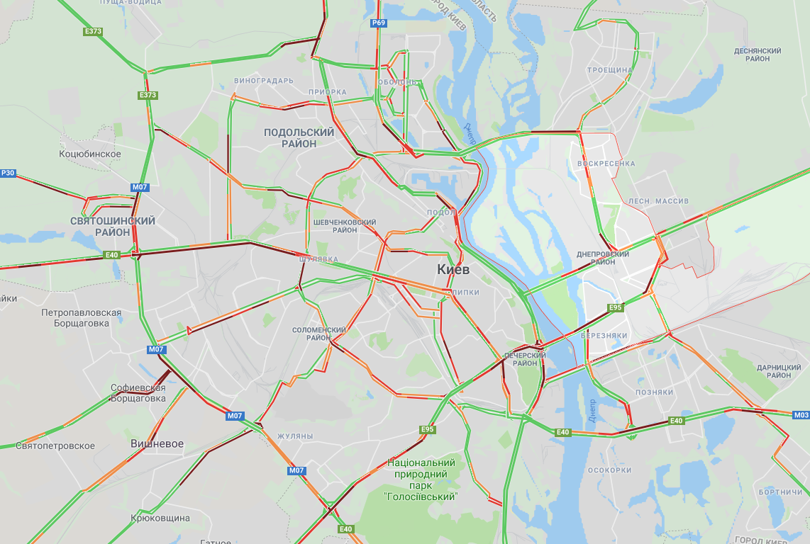 В Киеве образовались многочисленные пробки