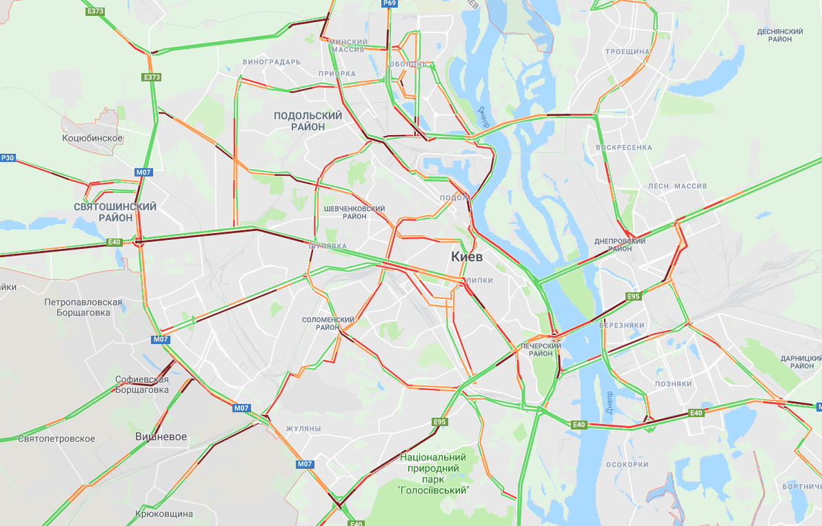 В Киеве образовались многочисленные пробки