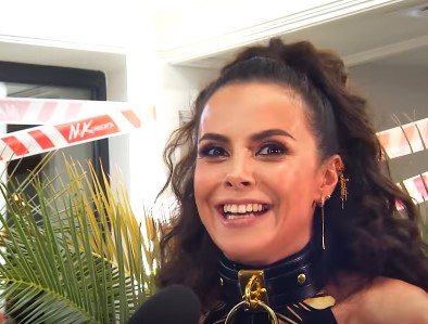 "Сидишь, как на Луне": Каменских раскрыла подробности тура по Латинской Америке (видео)