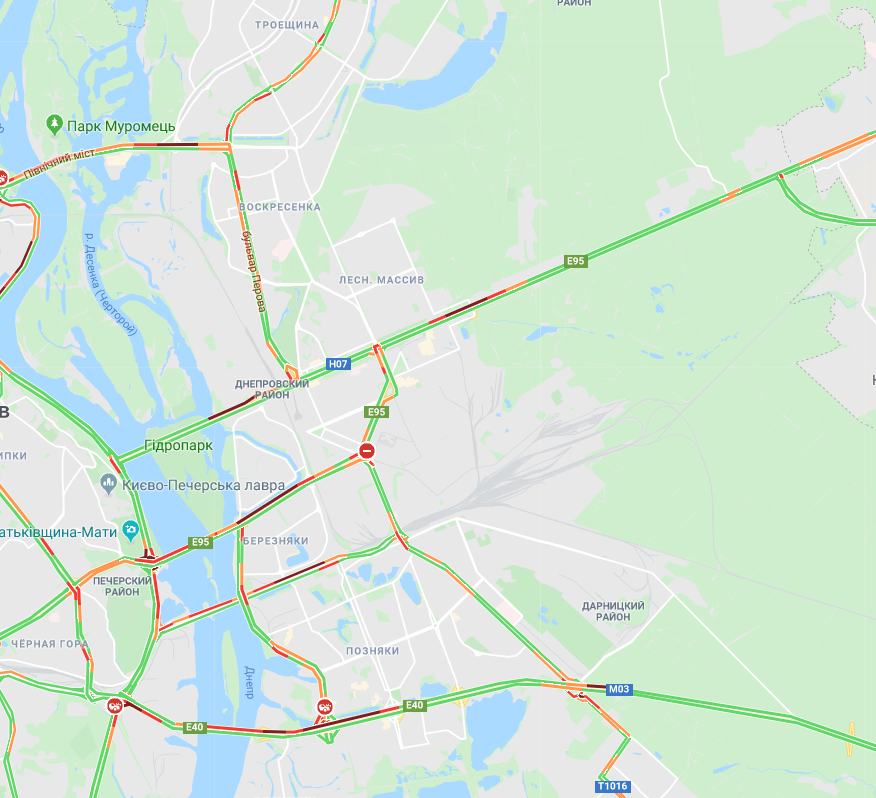 Киев сковали пробки