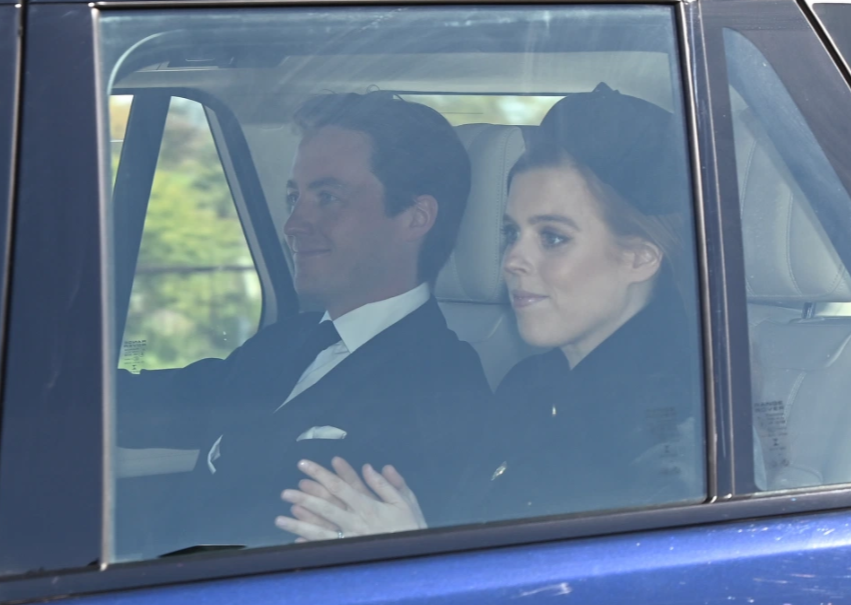 Елизавета II в трауре, Гарри с Уильямом порознь: как королевская семья прощается с Филиппом (фото)