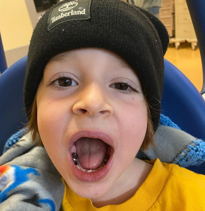 Онук Григорія Чапкіса непросто переніс хірургічну операцію: вирішив, що його покинули