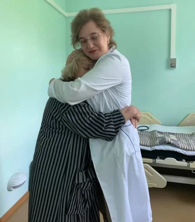 Потрапила до лікарні: Ада Роговцева всерйоз налякала українців