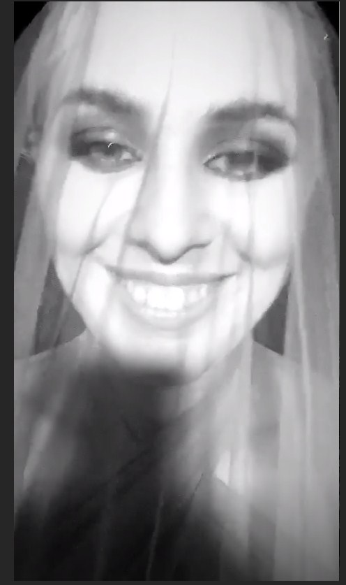 В багажнике и ночью: MARUV удивила соблазнительным образом в костюме "дикой кошки"