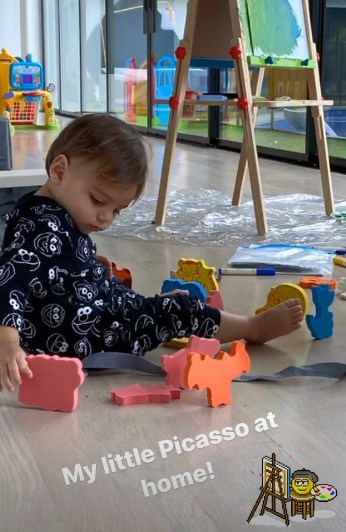 Еще стройнее! Ева Лонгория показала идеальную фигуру в стильном образе