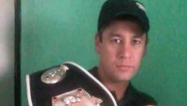 Экс-чемпион по боксу погиб в страшном ДТП: момент сняли камеры