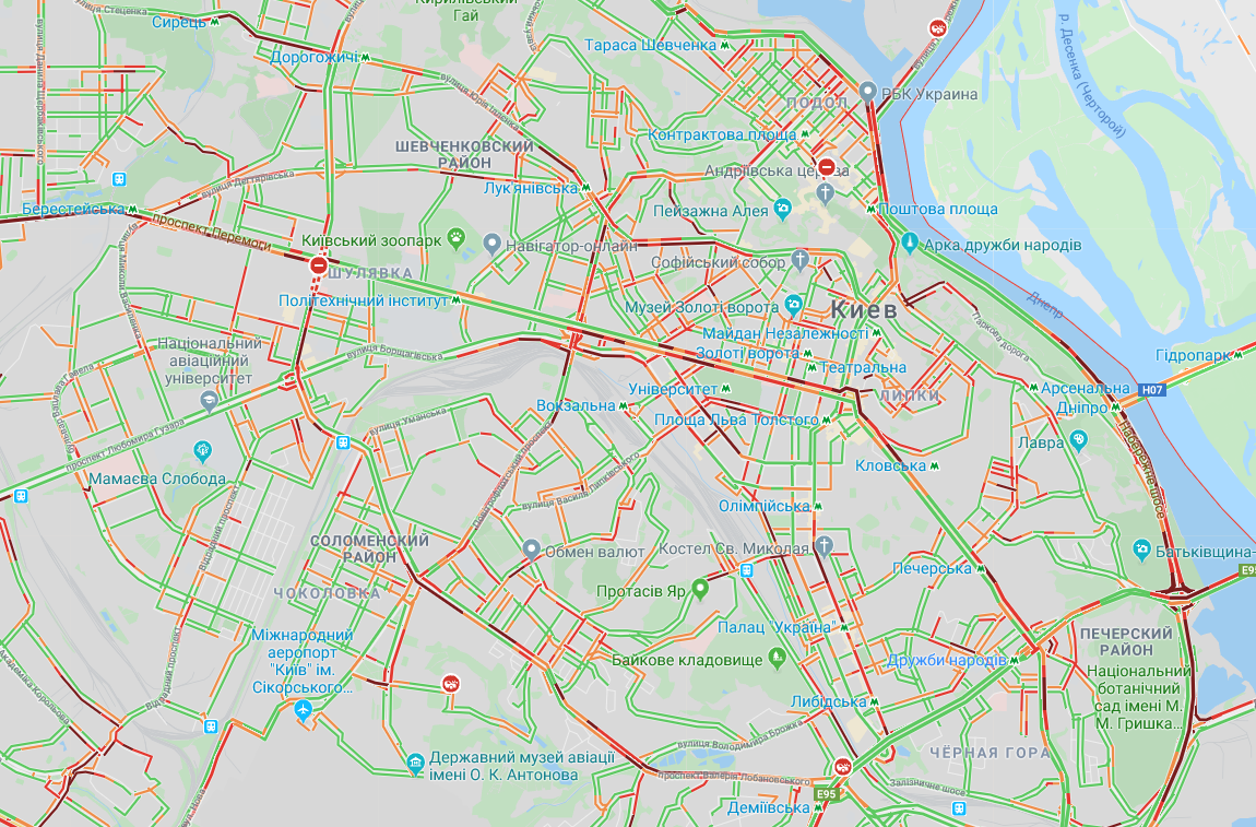 Рух у Києві паралізовано