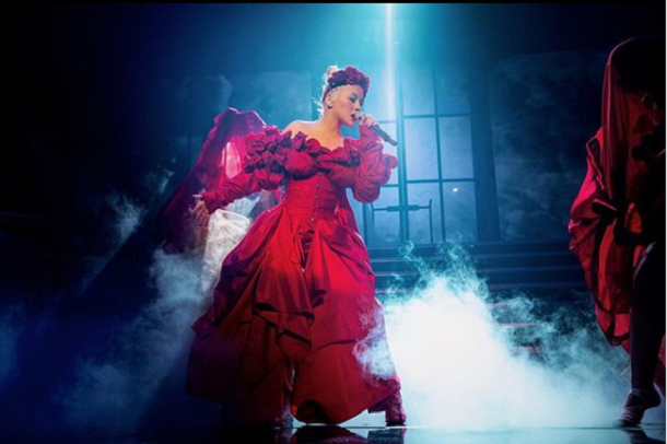 Кристина Агилера призналась, почему отменяет свои концерты