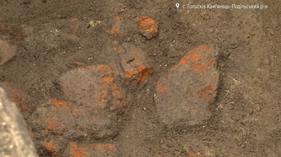 Под Хмельницким нашли поселение, которое старше библейского Потопа (фото)