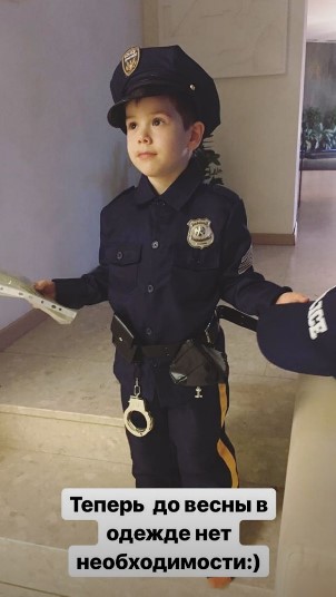 "Костюм мечты": Ефросинина показала сына в непривычном наряде (фото)