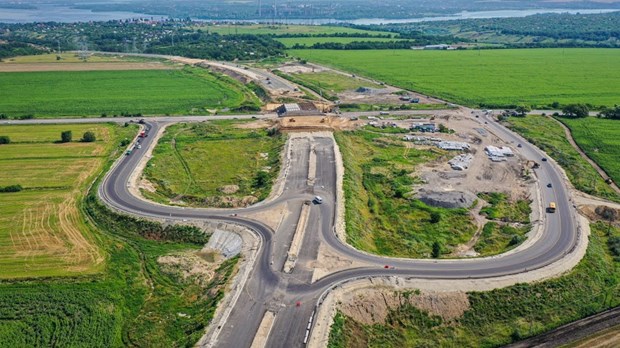 На будівництві об'їзної Дніпра задіяні 200 людей і 100 одиниць техніки, - ОДА