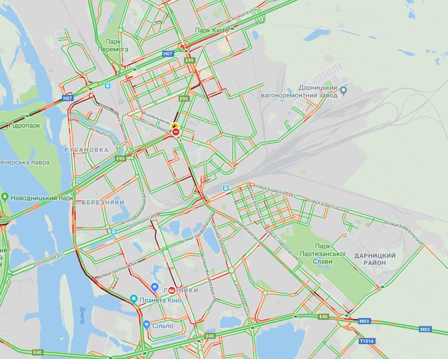 Киев сковали пробки: карта