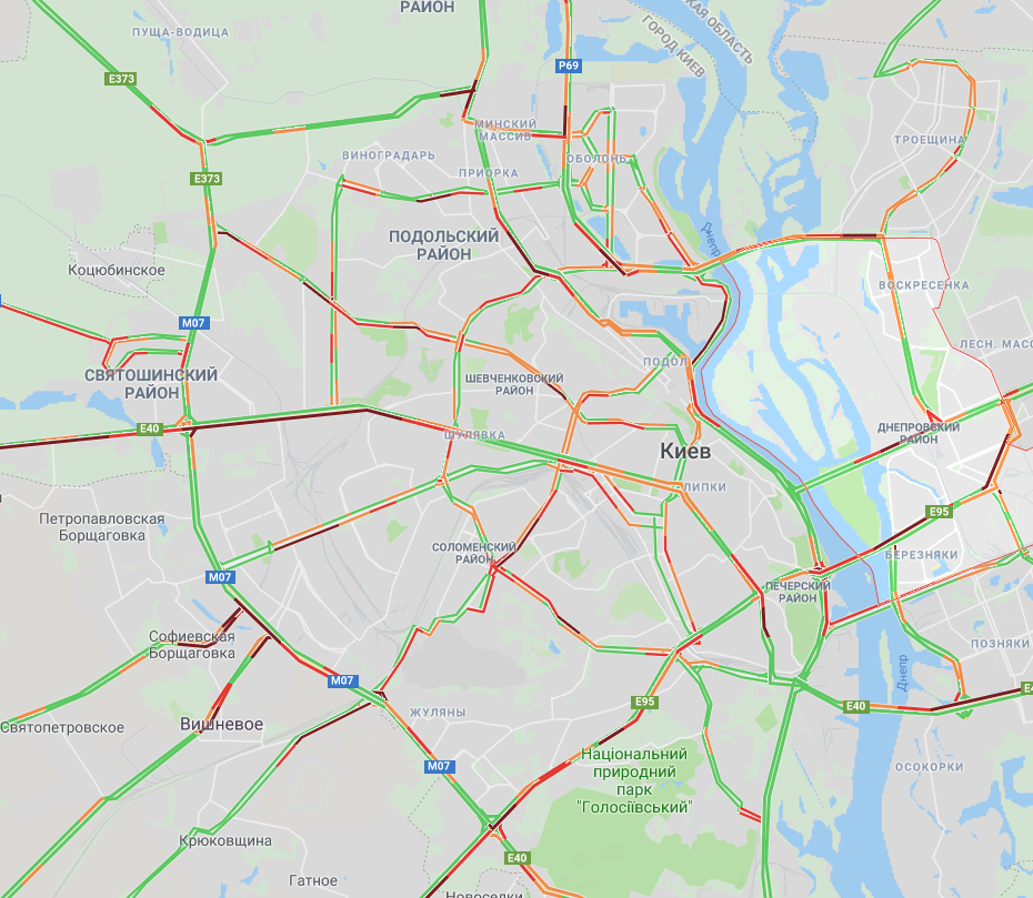 В Киеве образовались многочисленные пробки
