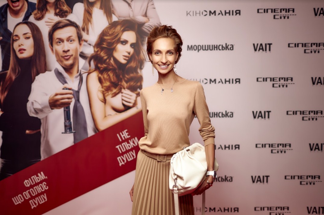 Каминская, Ступка, Мишина и другие звездные гости на гала-премьере взрослой комедии "Голая правда"