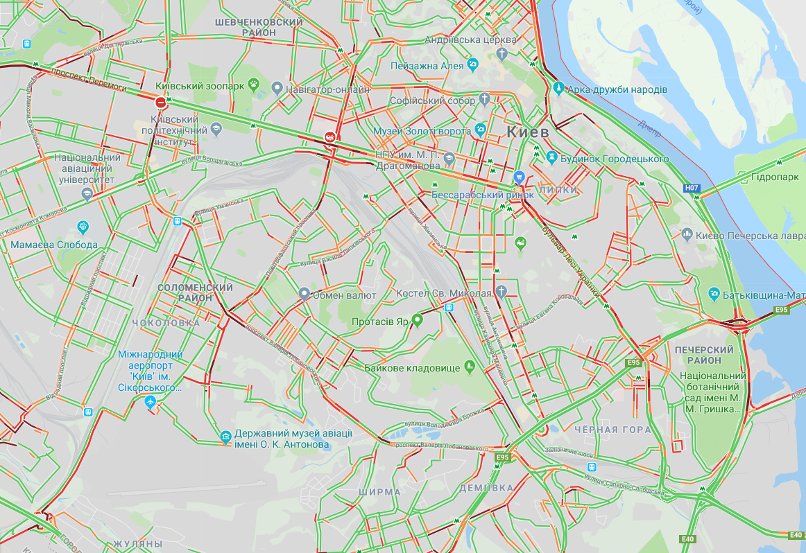 Киев сковали пробки