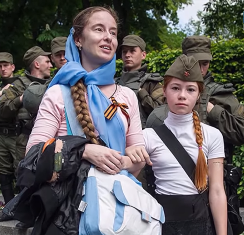 Життя немає: з окупованого Криму видворяють &quot;героїню&quot; пропаганди