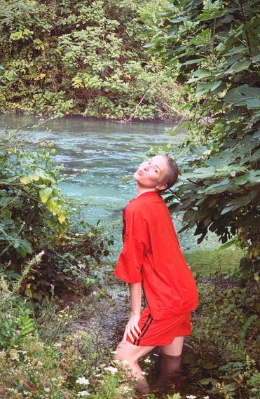 Дерзкая MARUV засветила аппетитные формы в купальнике