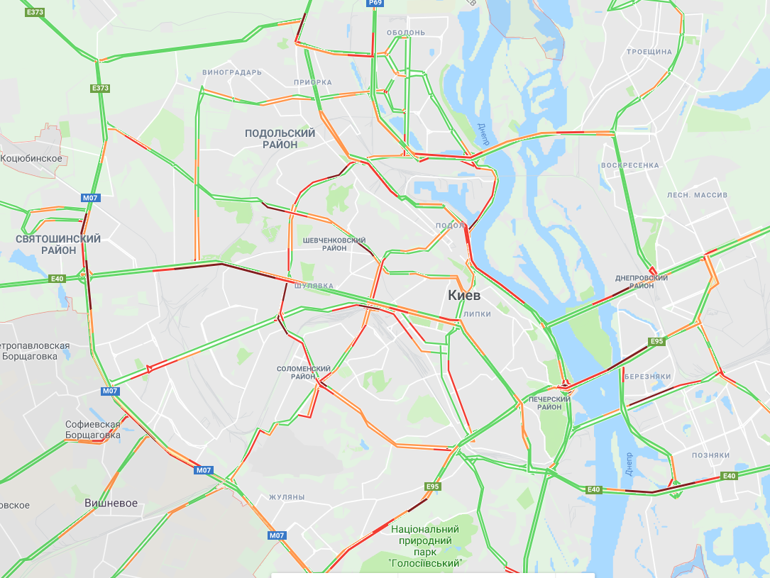 В Киеве образовались многочисленные пробки
