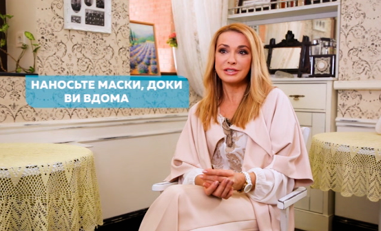 Контрастний душ для обличчя та маски: Ольга Сумська поділилася б'юті-секретами