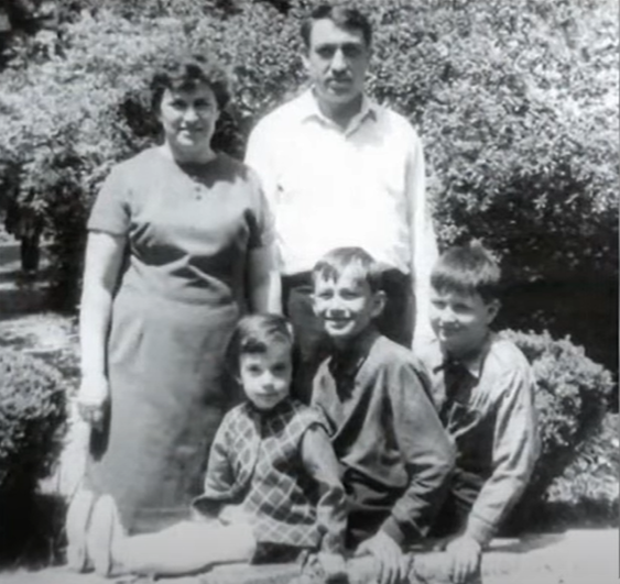 Меладзе зворушив зізнанням про батьків: вони є в кожній моїй пісні