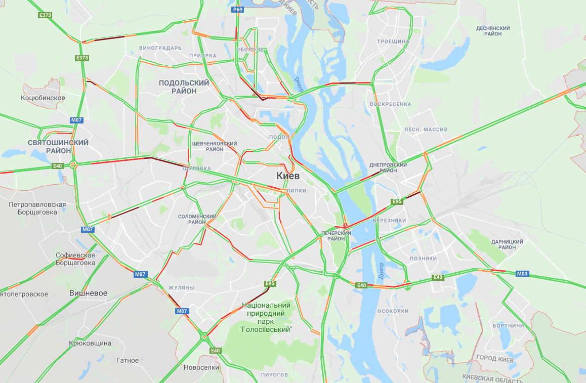 В Киеве образовались многочисленные пробки