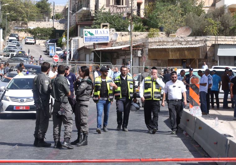 В Иерусалиме обстреляли остановку скоростного трамвая, есть раненые