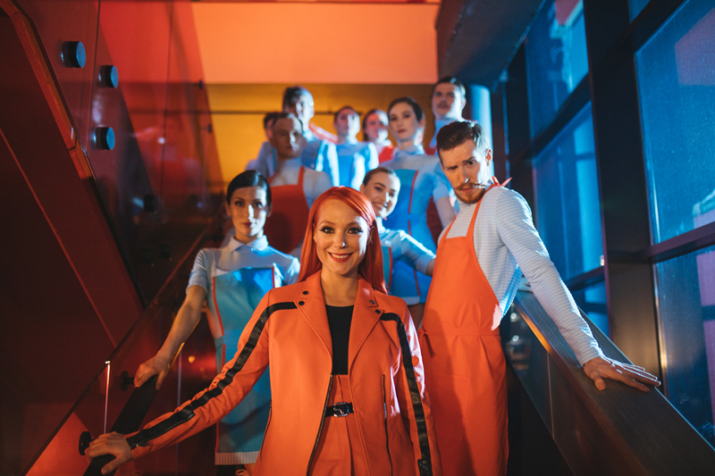 Мені казково: Светлана Тарабарова представила необычный клип в стиле нео-мюзикл