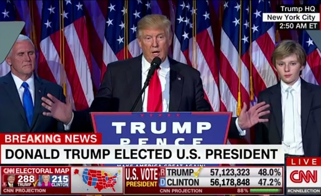 Трамп виступає