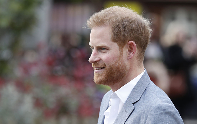 Были очень близки: принц Гарри оборвал связь с подругой детства ради Меган