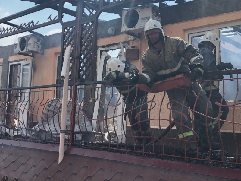 В аннексированной Евпатории горел пансионат, есть пострадавшие