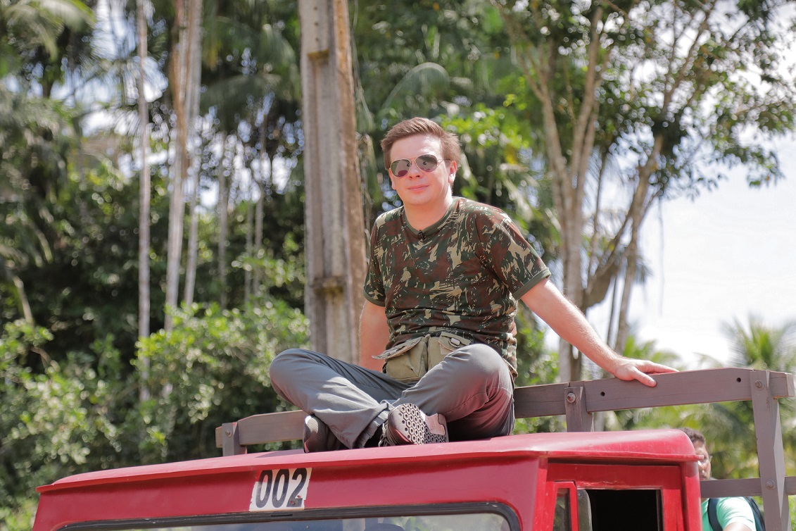 &quot;Приставили пістолет до скроні&quot;: Комарів про зустріч з наркобароном і перестрілки в Бразилії