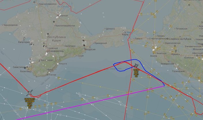 Літак ВМС США провів розвідку біля окупованого Криму