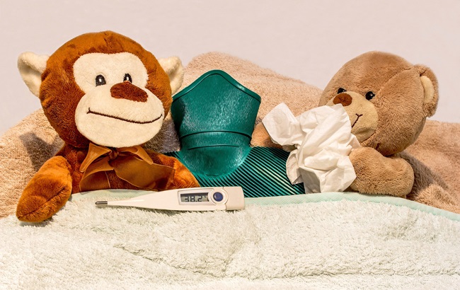 Абсолютно недопустимо: Комаровский указал на важный нюанс при болезни ребенка