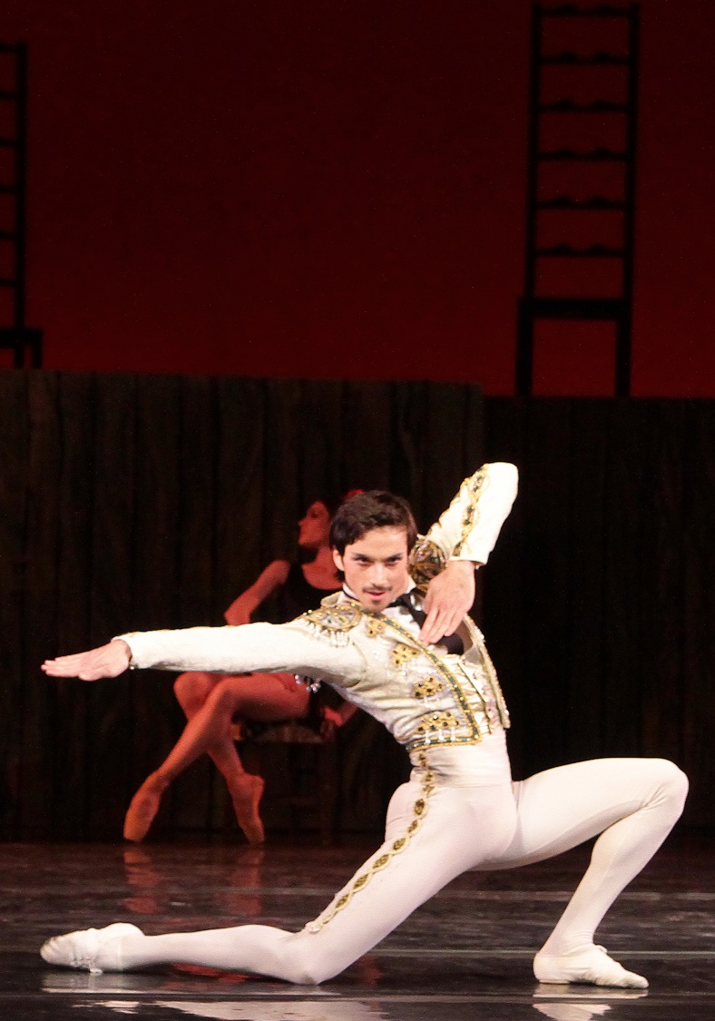 Звезда мирового балета Александр Стоянов стал народным артистом Украины