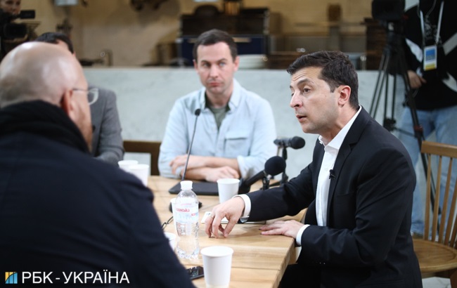 Я б йому відповів по-іншому: Зеленський заступився за Мендель