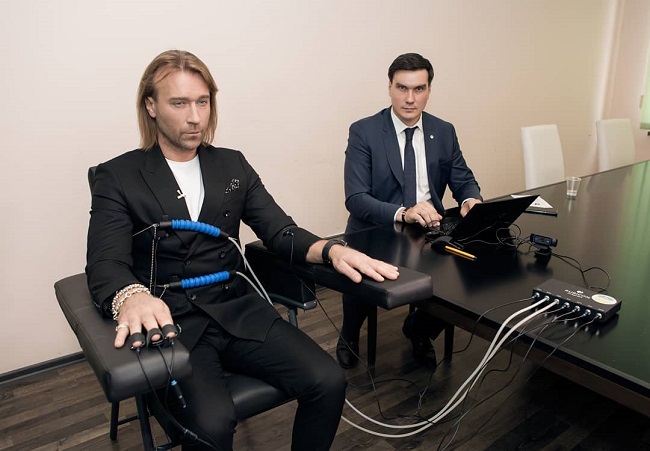 Зблід і затремтіли руки: Винник розкрив свої таємниці на детекторі брехні