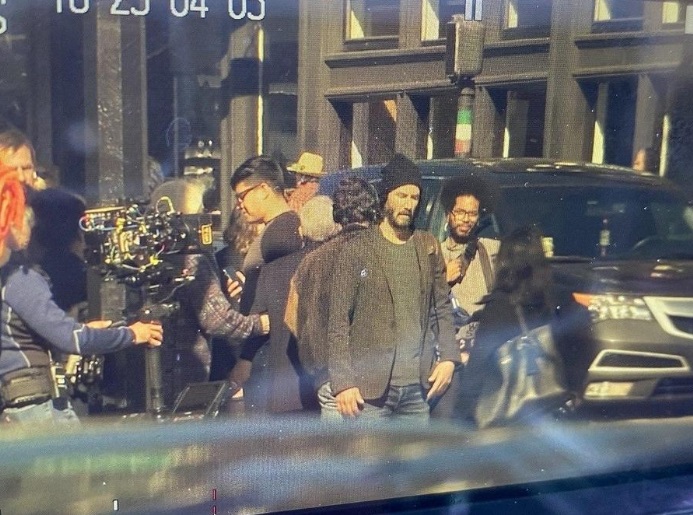 Нео вже не той: у мережу злили фото зі зйомок четвертої &quot;Матриці&quot;