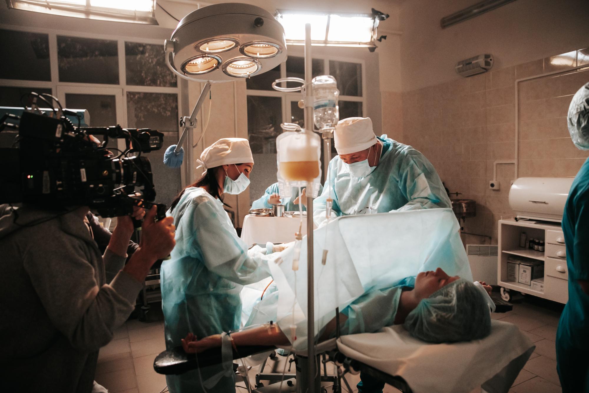 Акушерка: Звезда «Крепостной» рассказала о новом драматичном сериале