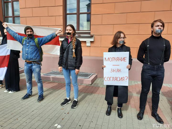 Розгін студентів і затримання протестувальників: що відбувається в Білорусі