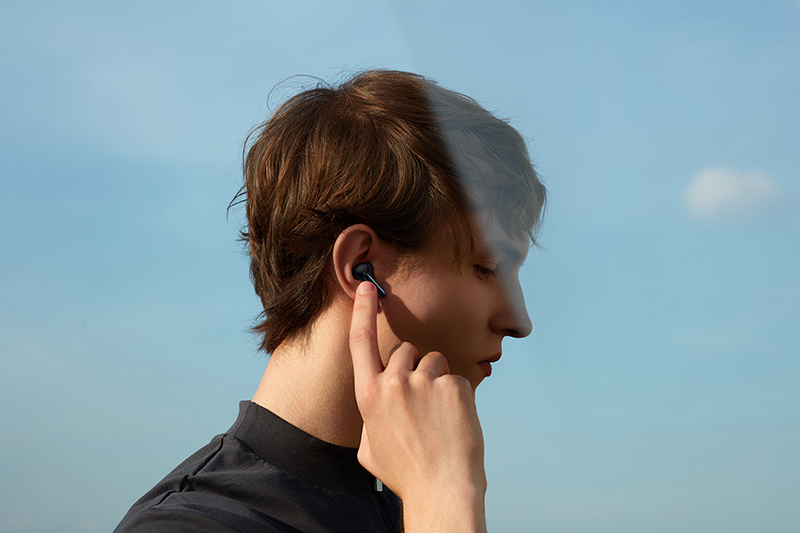 Смарт-жизнь с новыми IoT гаджетами OPPO. В Украине презентовали беспрецедентные TWS наушники OPPO Enco X