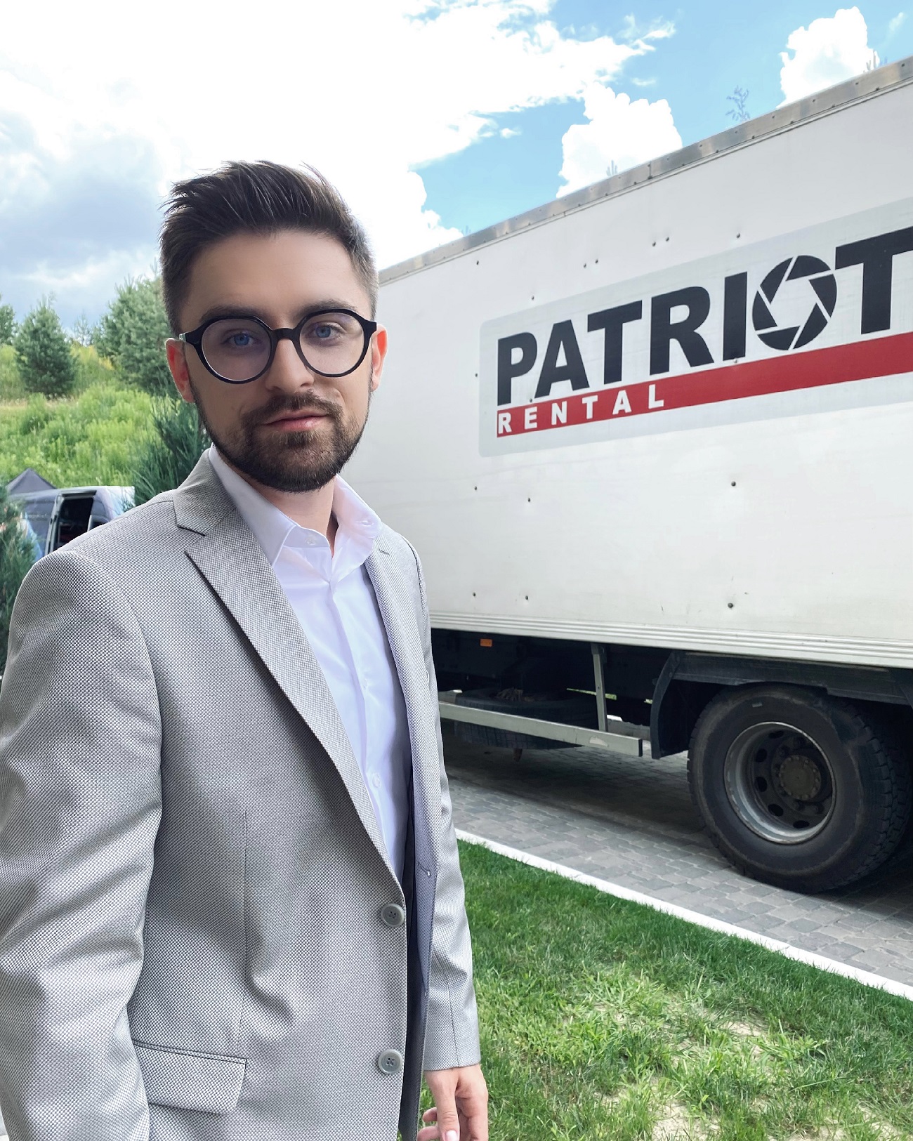 Фантастичні речі: український співак поділився враженнями від зйомок у фільмі DZIDZIO