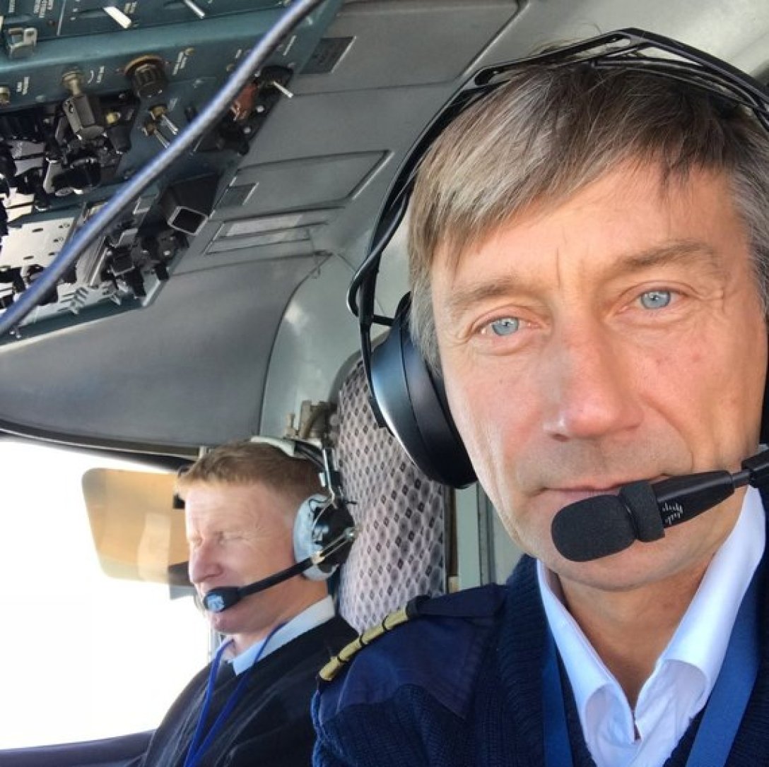 "Борт перевернулся": появились фото жесткой посадки исчезнувшего в России самолета