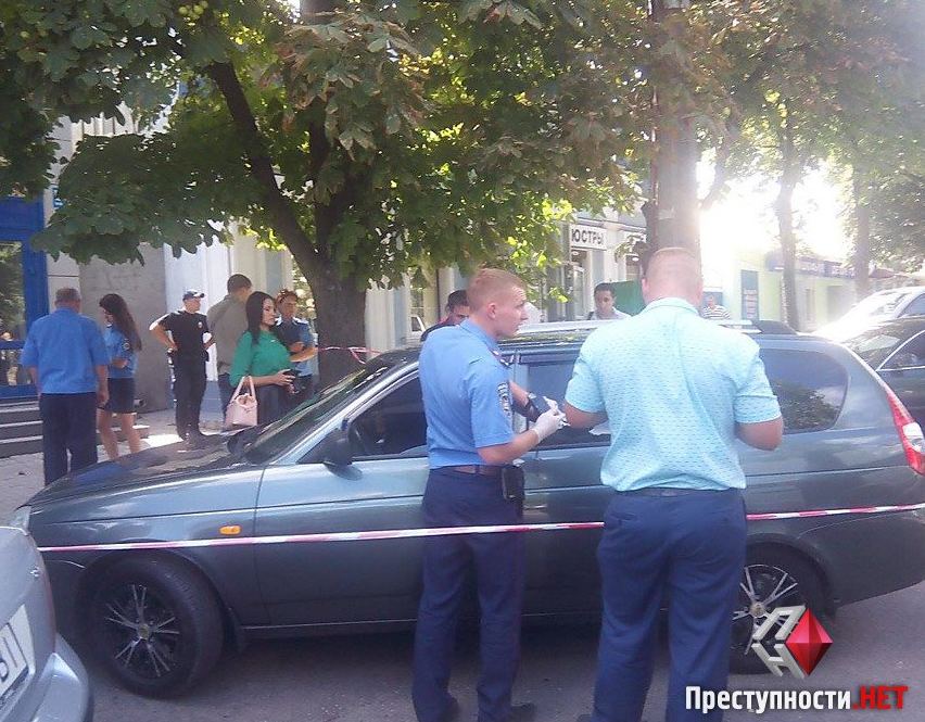 нападение на авто в Николаеве