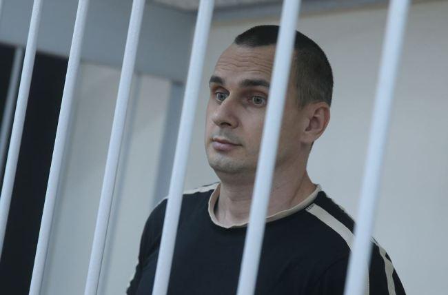 Новости Украины за 8-10 апреля: отставка Яценюка и перспективы освобождения Сенцова