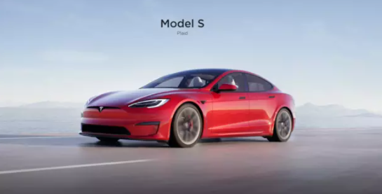 Илон Маск выпустит самый быстрый электромобиль в мире: какова его скорость (видео)